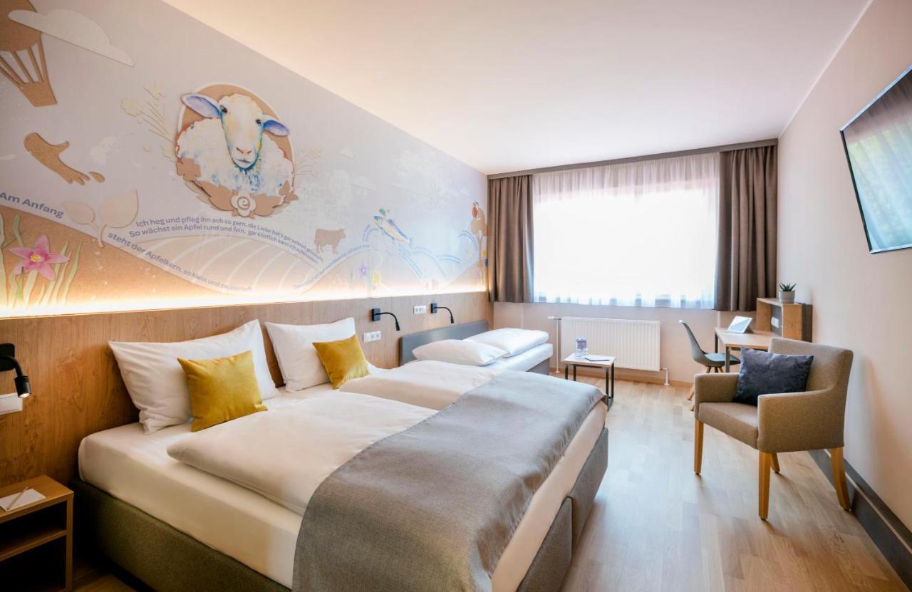 Jufa Hotel 3*